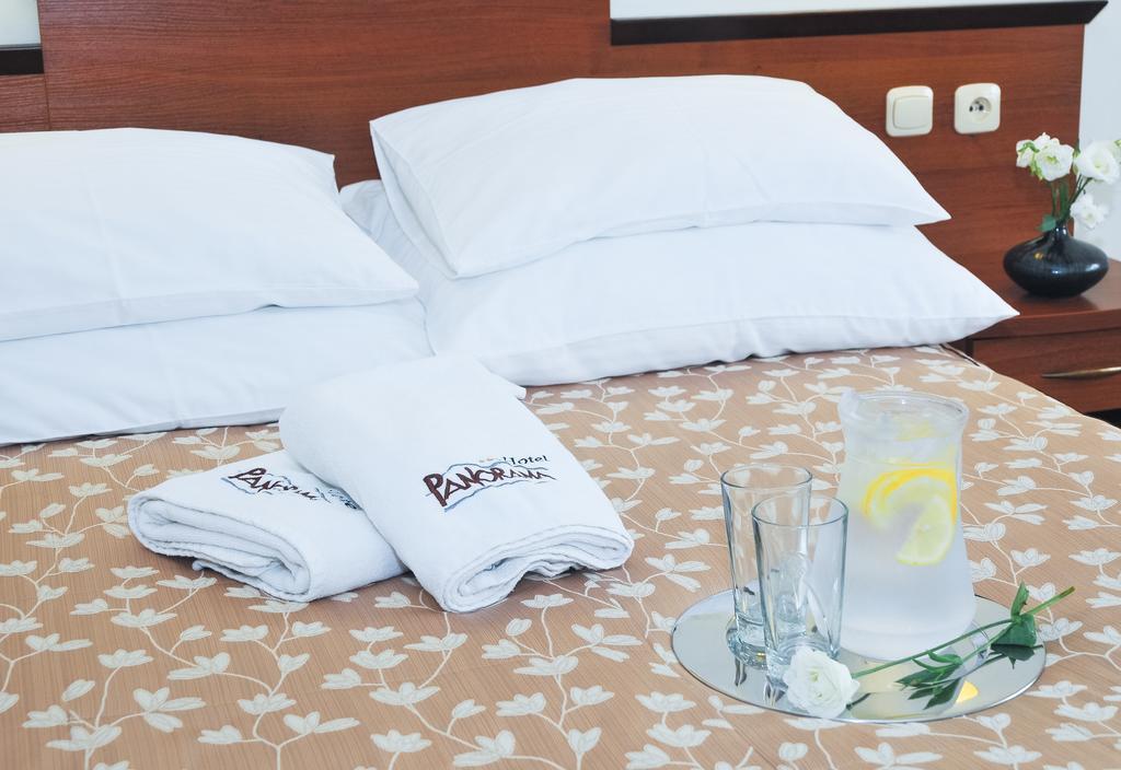 Hotel Panorama Ostrowiec Swietokrzyski Luaran gambar