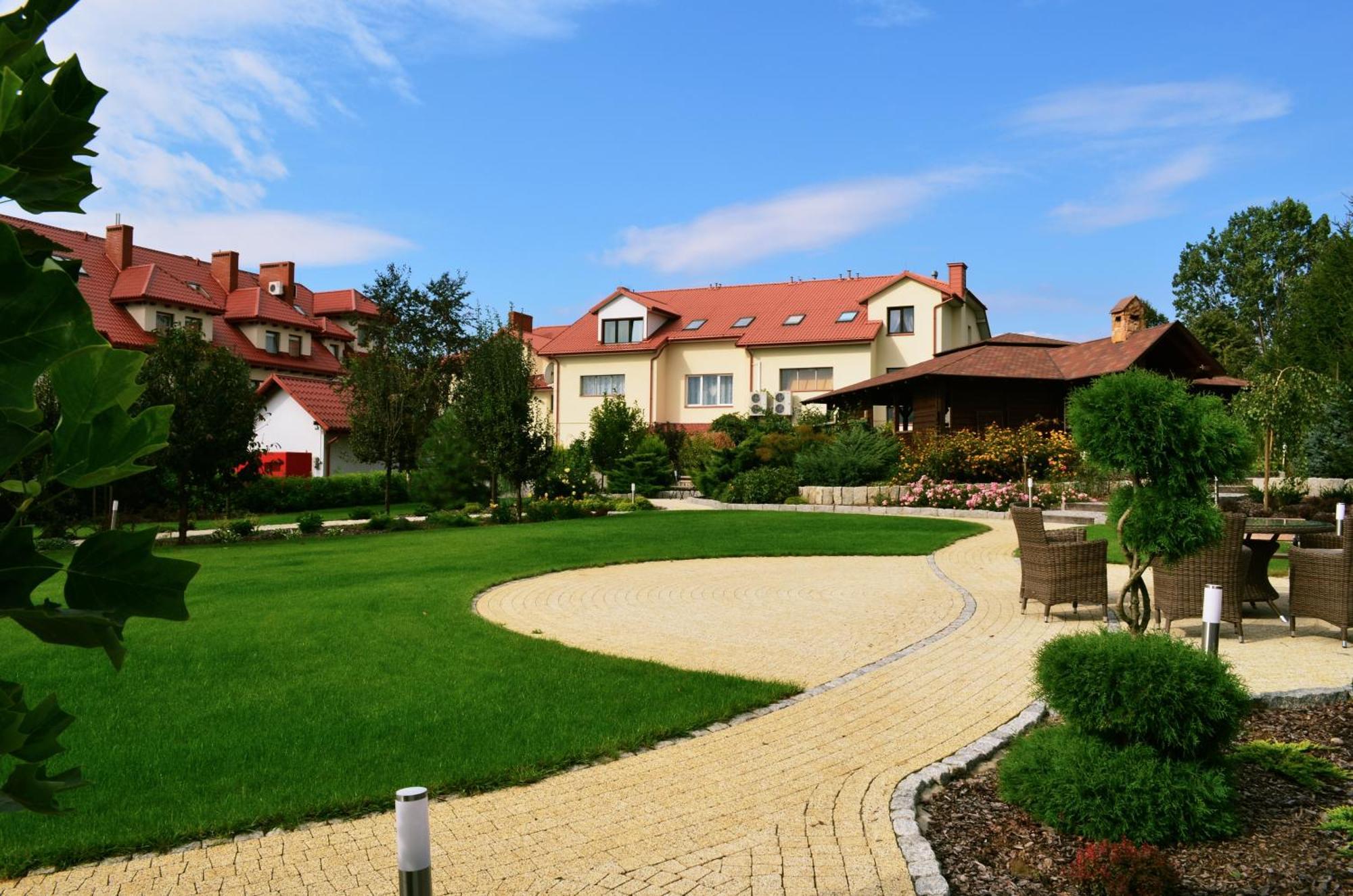 Hotel Panorama Ostrowiec Swietokrzyski Luaran gambar