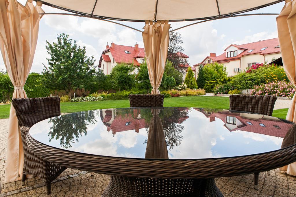Hotel Panorama Ostrowiec Swietokrzyski Luaran gambar